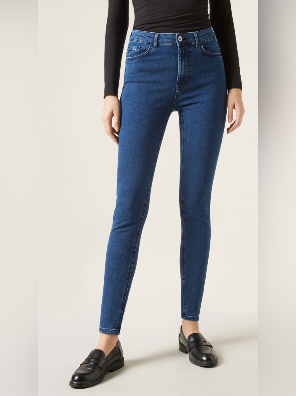 Calzedonia ultra light denim push up. Classic Blue High-Rise Women’s Jeans